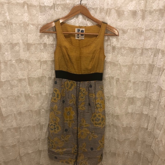 Edme & Estelte Yellow Dress with Flowers Size 0 - Picture 3 of 4
